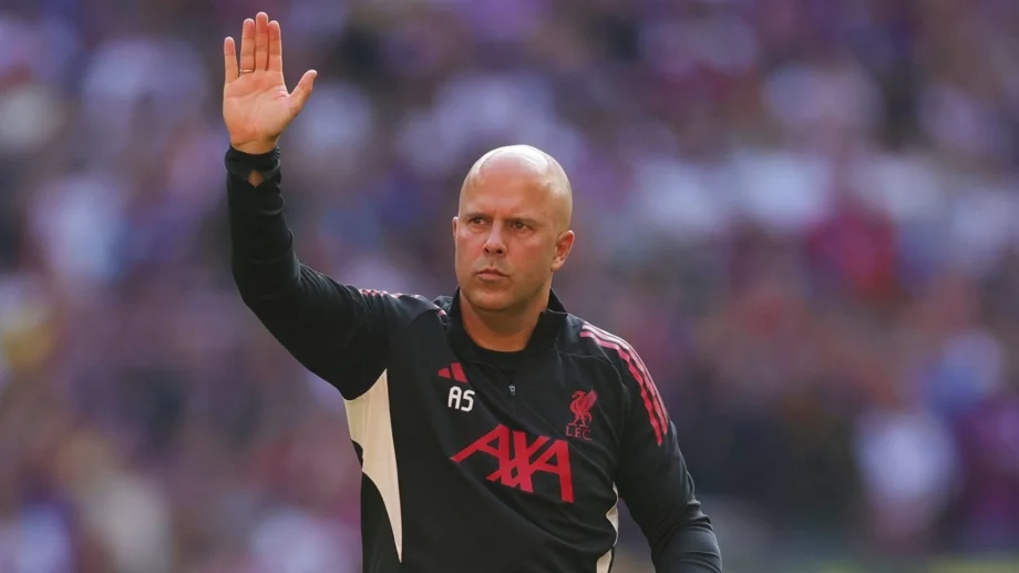 Шефовете в Ливърпул взеха крайно решение: Мърсисайдци останаха без треньор