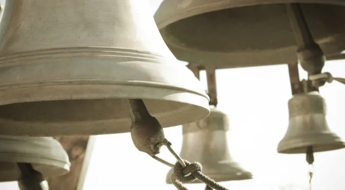 Бие за неродените деца: Камбана в Италия разпали спор за абортите (ВИДЕО)