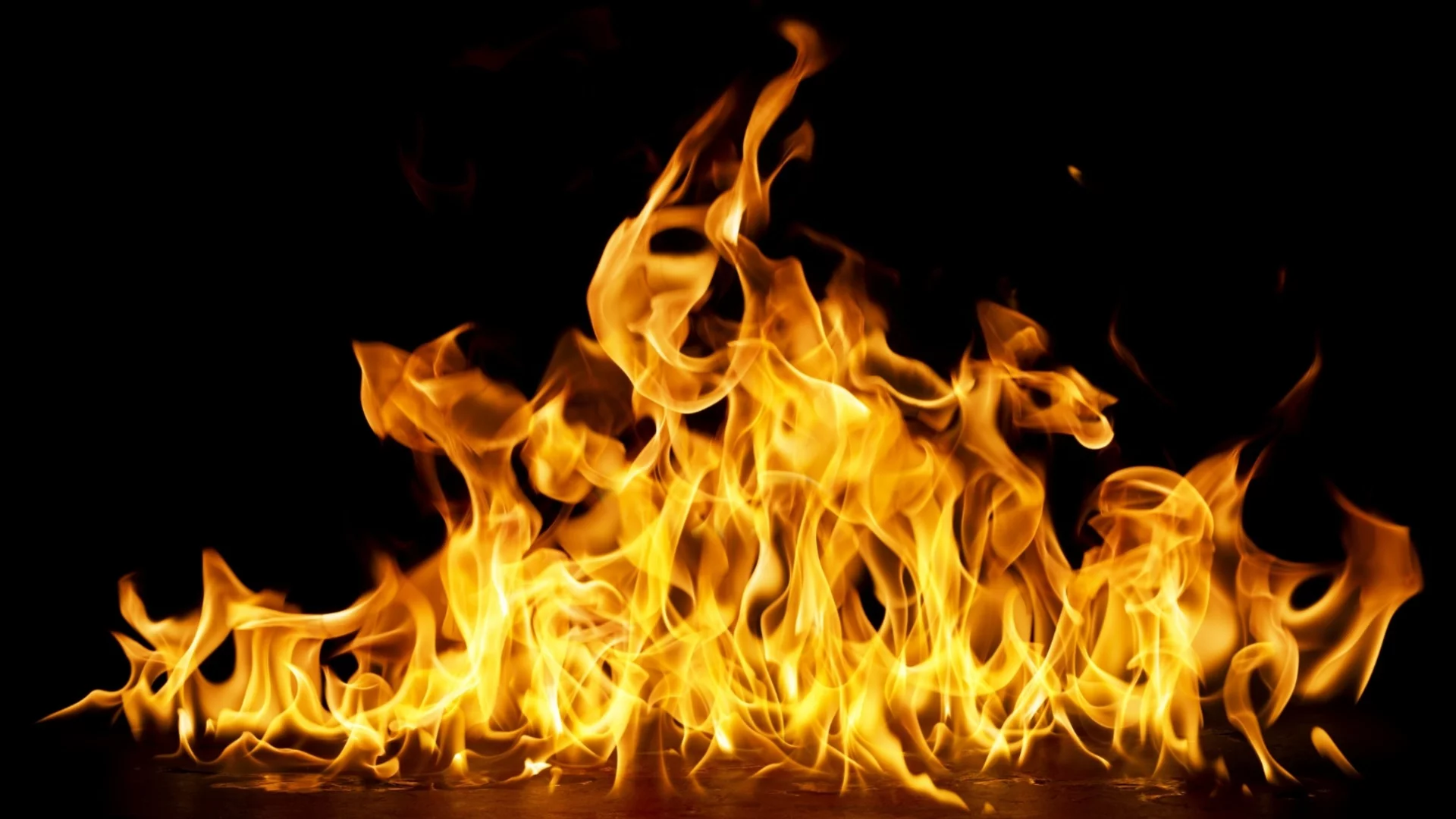 Какво реално е огънят? Отговорът е по-странен от това, което очаквате