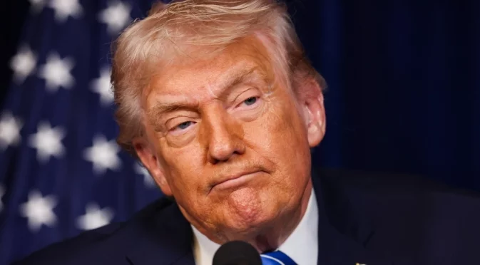 Путин е безсрамен лъжец: Конгресмен разкритикува Тръмп да проверява фактите преди да вярва на Кремъл