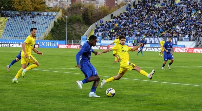 За финал на 2025 година: Падна треньорска глава в Първа лига