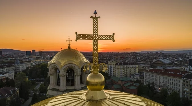 На 4 януари: Ангелското число 4 слага кръст на душевните терзания на 4 зодии