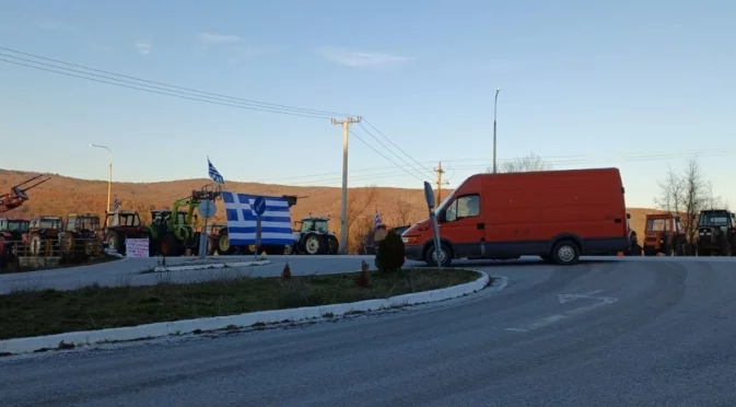 Очакват се нови блокади на границата с Гърция: Фермерите засилват мобилизацията си