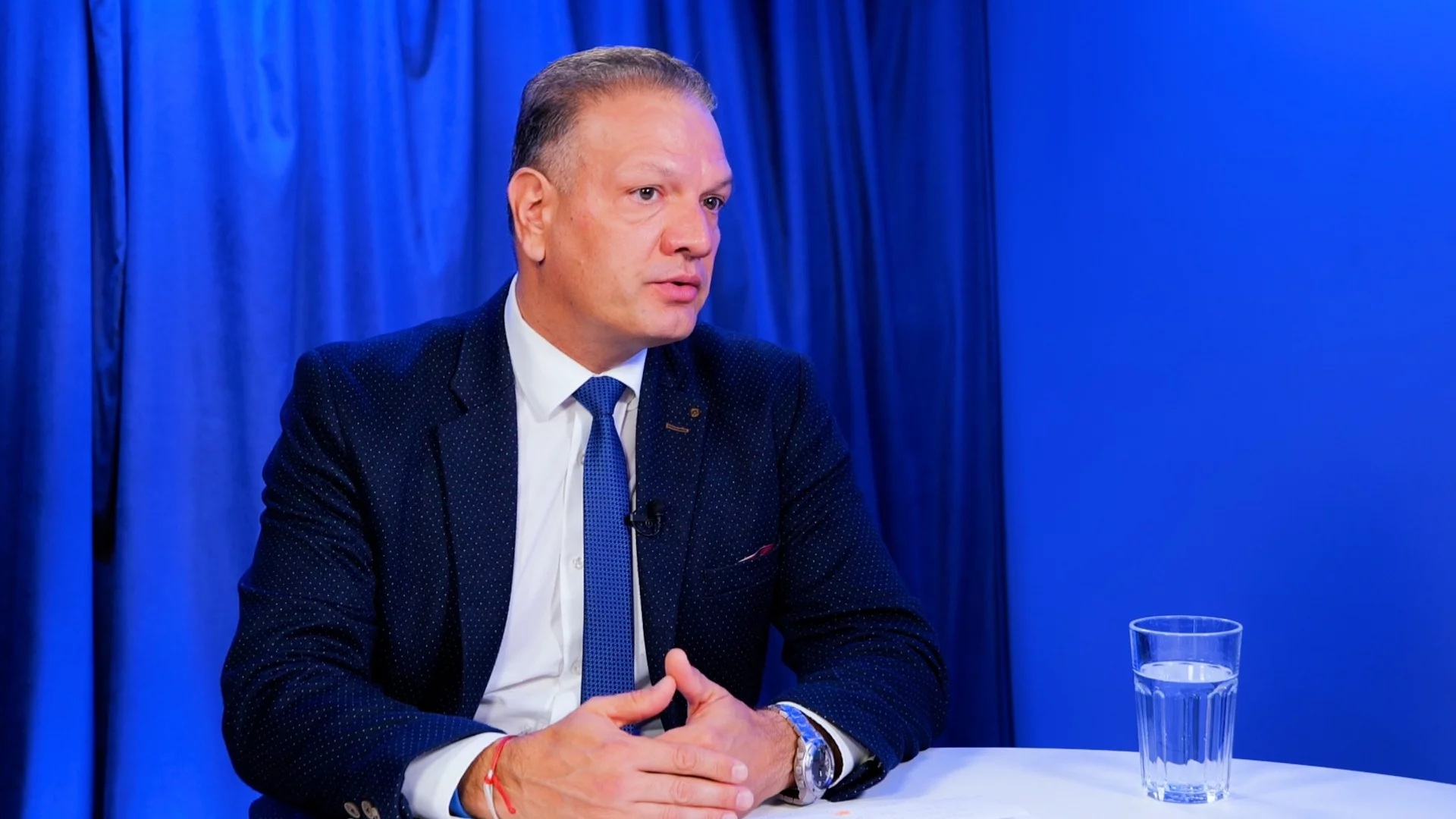 Петър Славов: Хартиените бюлетини трябва да се броят ръчно, но машинните – не