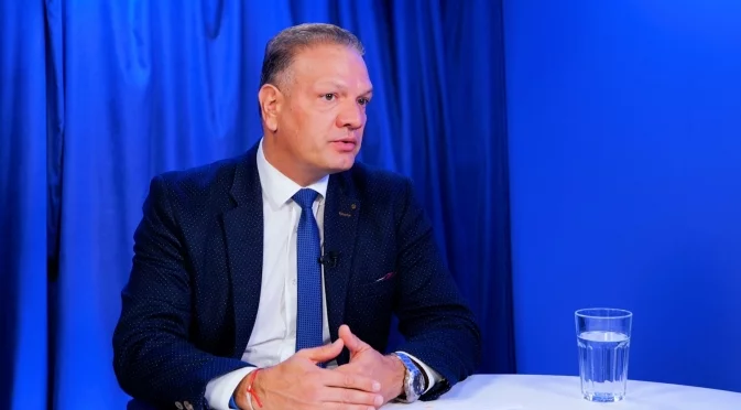 Петър Славов: Хартиените бюлетини трябва да се броят ръчно, но машинните – не