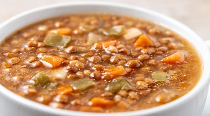 Колко оцет се слага в лещата, за да запази цвета си и да не горчи