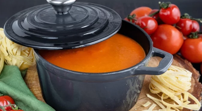 Колко захар се слага в доматен сос, за да се балансира киселинността