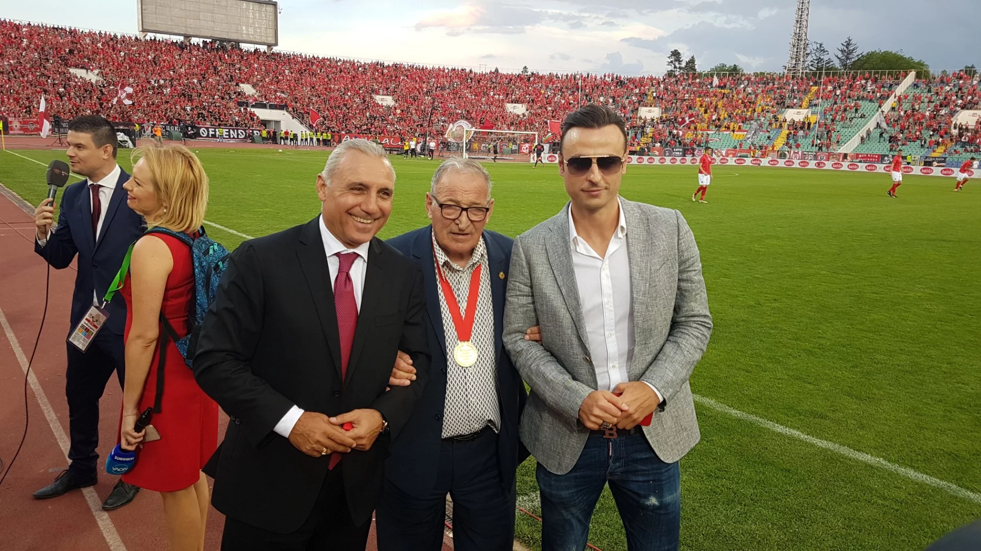 Димитър Бербатов подкрепи идеята стадионът на ЦСКА да се казва "Димитър Пенев"