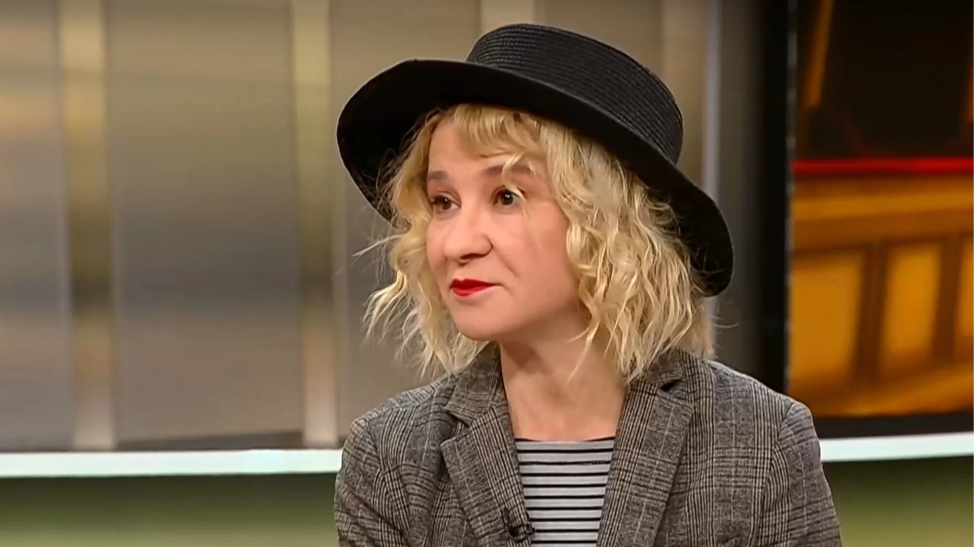 Телефоните не са враг: Мая Бежанска за работата си с деца