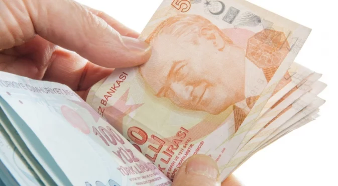 Ето колко е новата минимална заплата в Турция