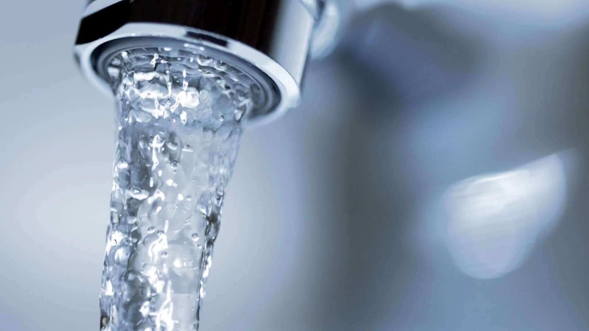 Водата за бизнеса поскъпва в Гърция