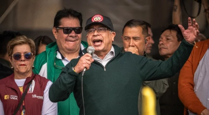 Колумбийският президент към Рубио: "Брат, да видим дали можеш да ме вкараш в затвора" (ВИДЕО)