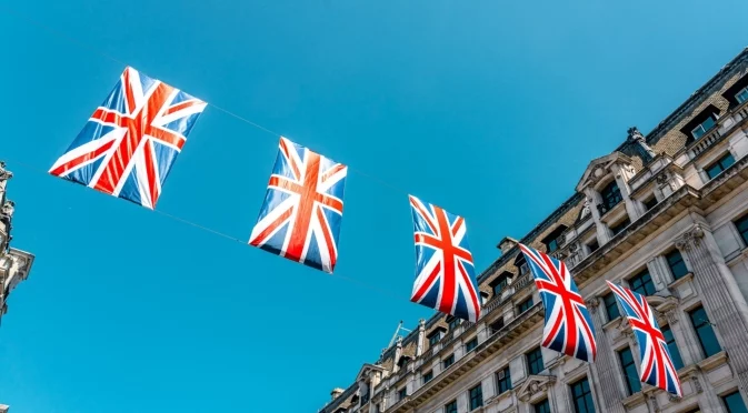 След най-голямата кражба на социални помощи в Англия: От задигнатите над 53 млн. паунда ще бъдат върнати едва 2 млн.