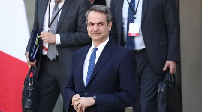 С министри, но без протестиращи: Спешна среща на Мицотакис  заради гръцките фермери