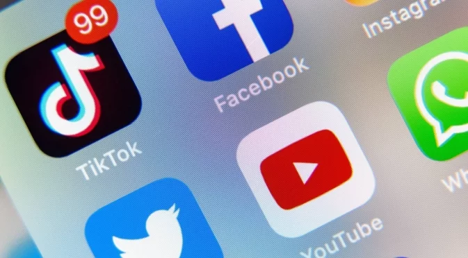 Турция подготвя забраната на социални мрежи за деца под 15 години