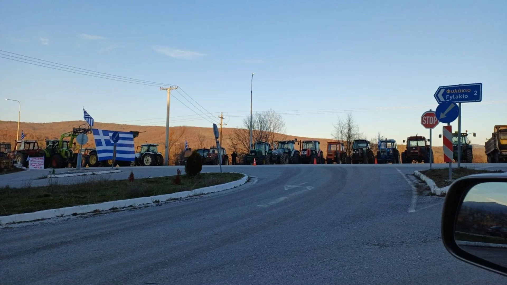 Близо 3.5 млн. евро седмично губят българските превозвачи от гръцката фермерска блокада