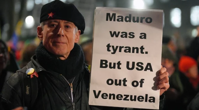 ЕК ще продължи диалога с властите във Венецуела, макар да не признава легитимността им