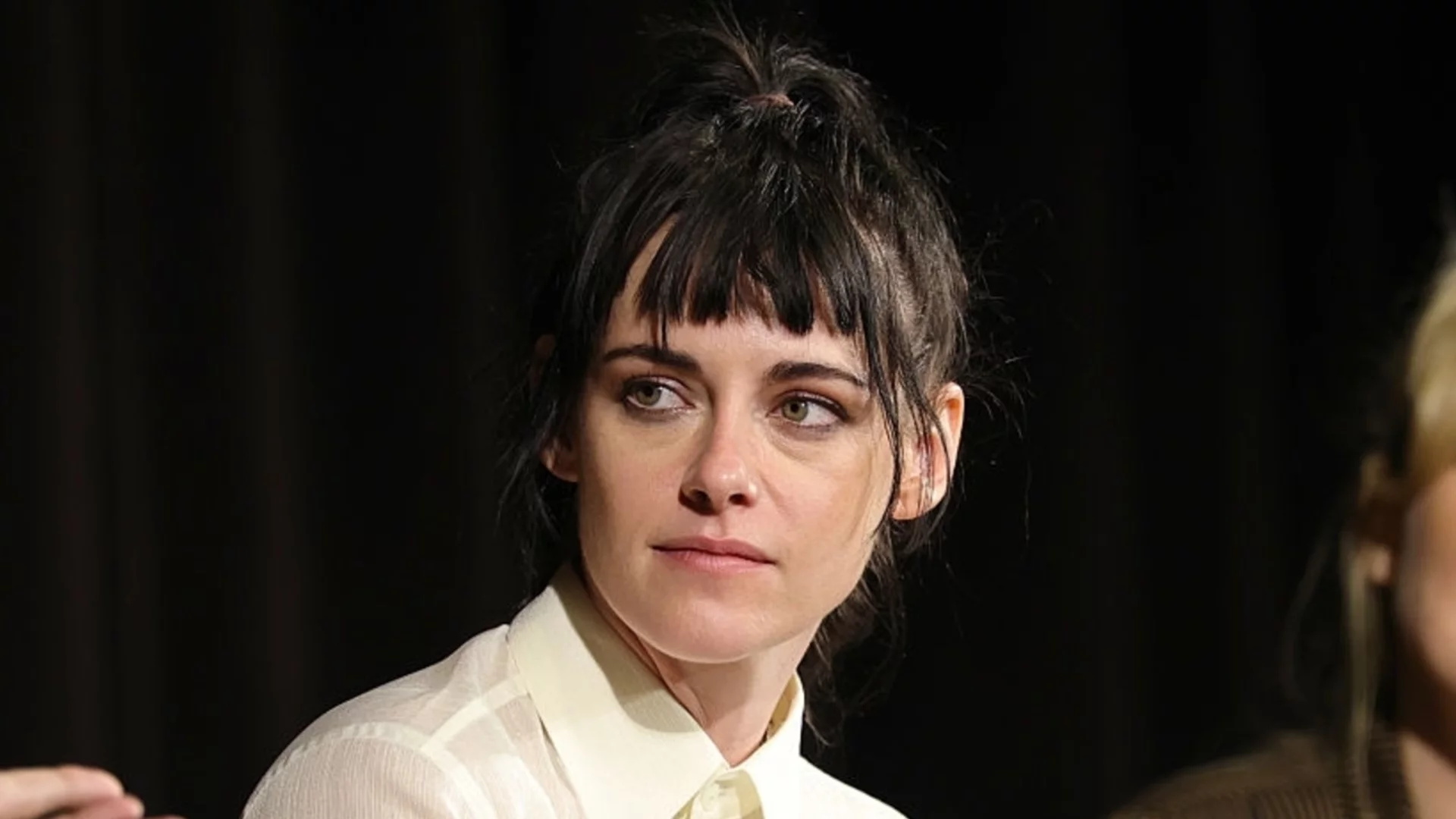 Кристен Стюарт планира римейк на "Здрач" с напълно различна роля (ВИДЕО)