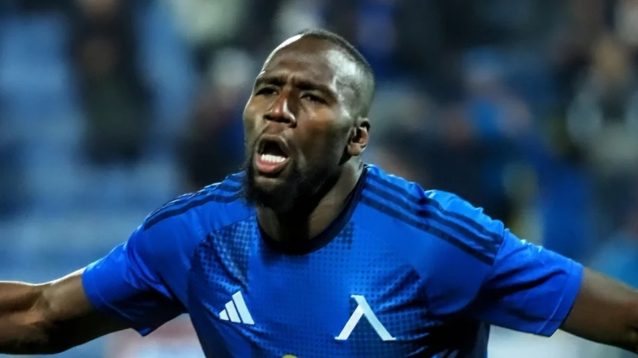 Щабът на Левски съобщи новината за Мустафа Сангаре