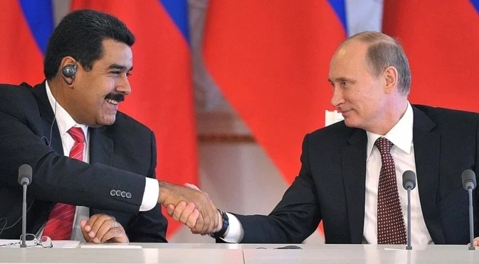 Путин ще трябва да се примири със "загубата" на Венецуела, докато още се надява Тръмп да му "даде" Украйна