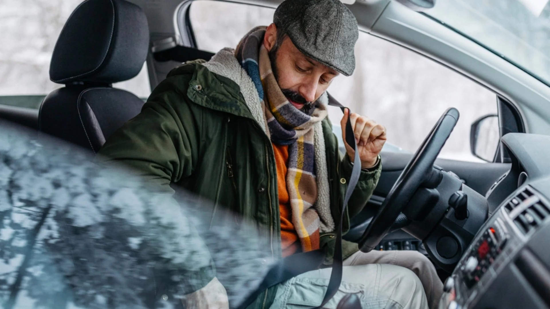 Загряване на двигателя на колата през зимата: Кога и колко дълго трябва да се прави