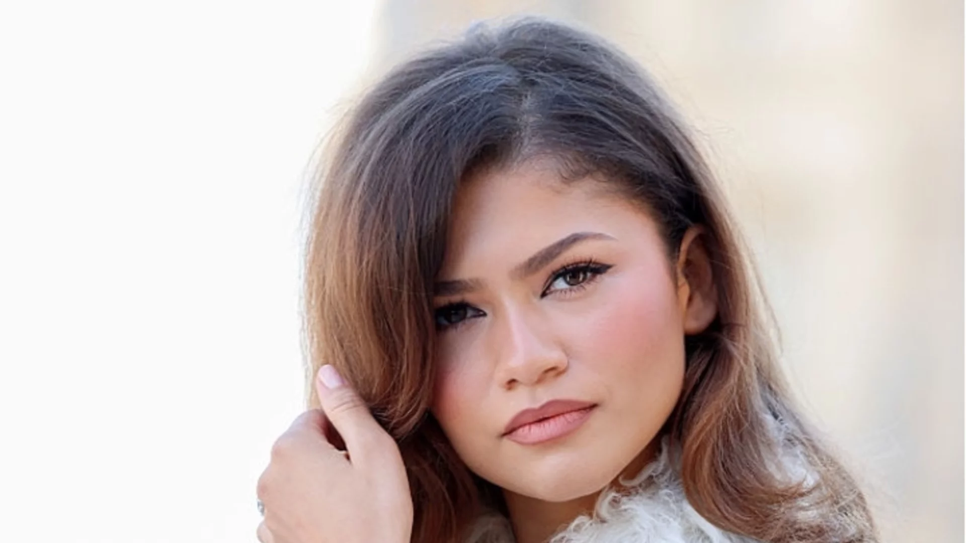 Зашеметяващо реалистична фигура на Зендая с годежен пръстен в музея  "Мадам Тюсо" (СНИМКИ)