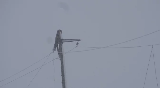 Четири дни без ток: Недоволни блокираха магистрала в Сърбия (ВИДЕО)