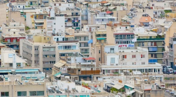 Жилищна криза в Гърция: За 80% от гърците това е проблем №1