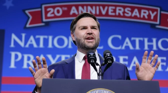 "Ако Русия или Китай изстрелят ядрена ракета...": Джей Ди Ванс атакува Европа за Гренландия (ВИДЕО)