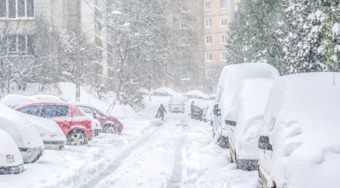 Изчистиха ли се улиците и каква е ситуацията след падналия сняг в София