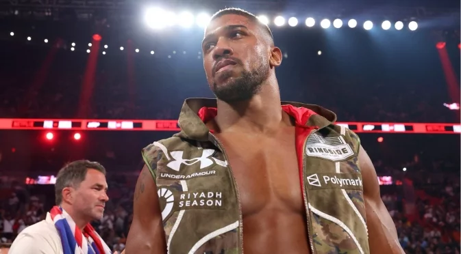 Антъни Джошуа няма да се пенсионира въпреки това, коeто “чичо“ му каза