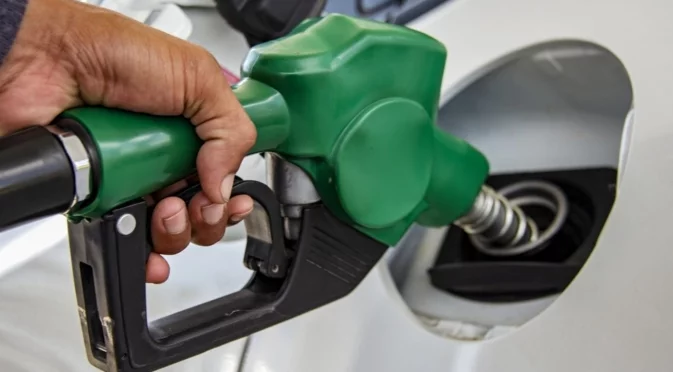 "Гостите не искат да си тръгват" и "В бензина има захар": Из глупостите до 112 в Шумен