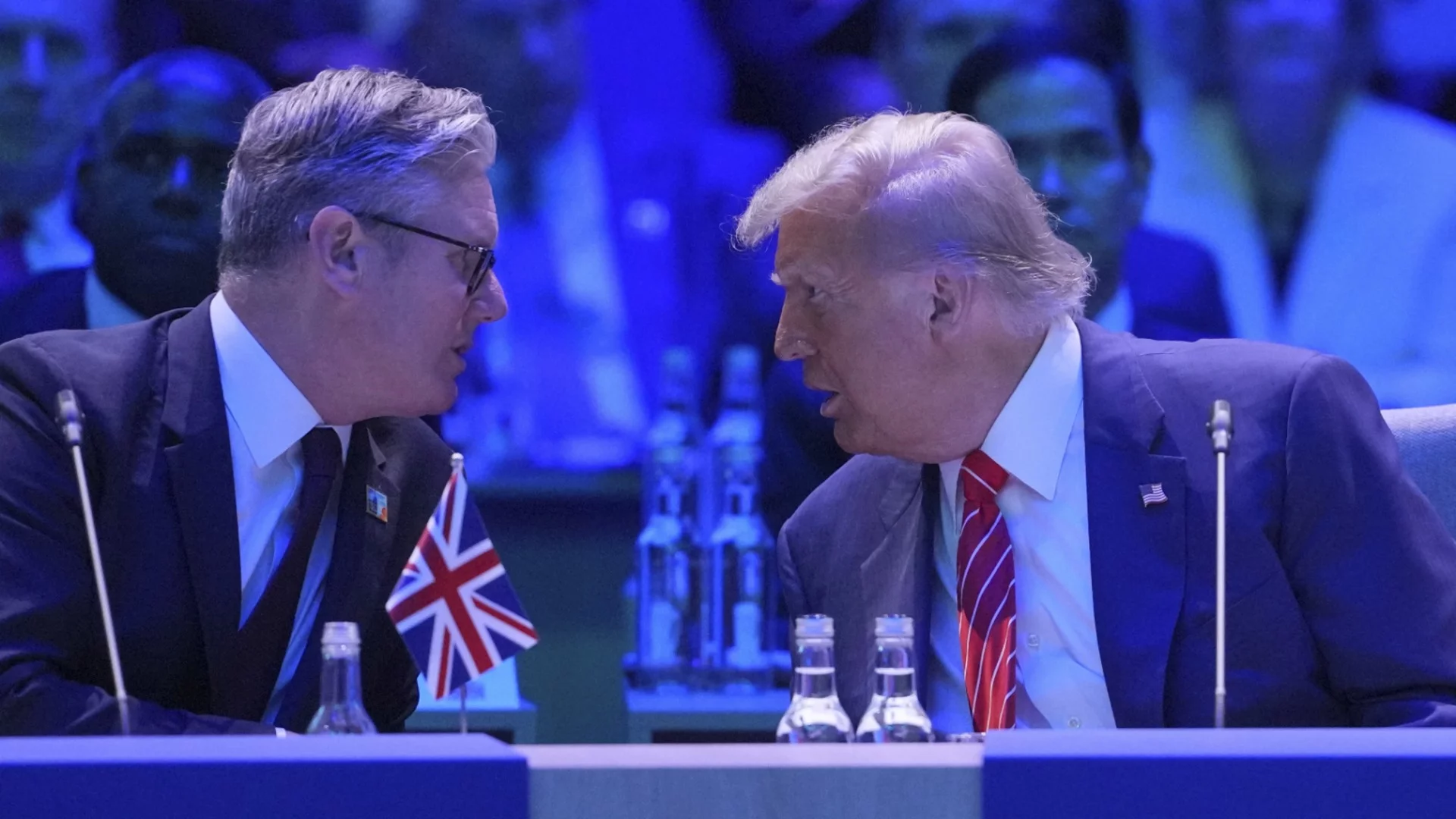 Британският премиер обсъди с Тръмп сигурността и възпирането на Русия в Арктика