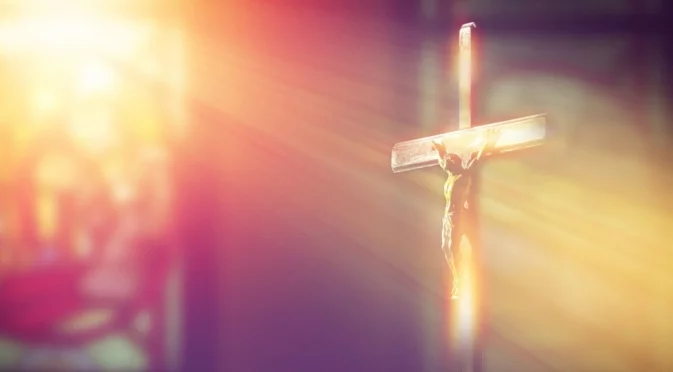 Църковен празник на 12 януари: Почитаме големи светци, спазват се редица традиции, обичаи и забрани