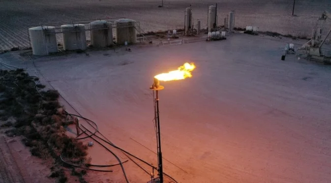 Основният купувач на венецуелски петрол по времето на Мадуро е бил Китай: Какво спечели Пекин