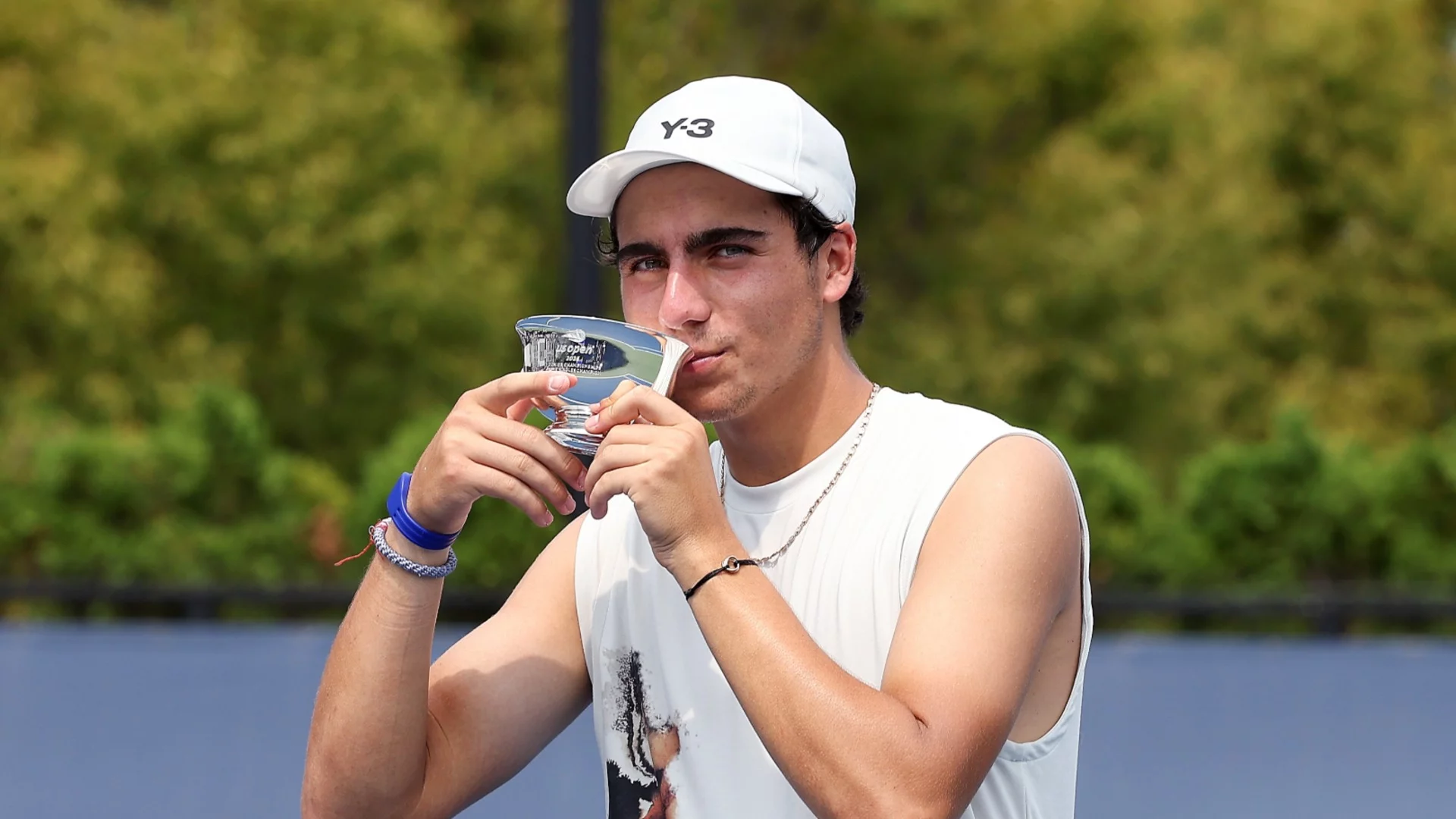 Тенис талантът Иван Иванов е най-добрият млад спортист на България за 2025 година!