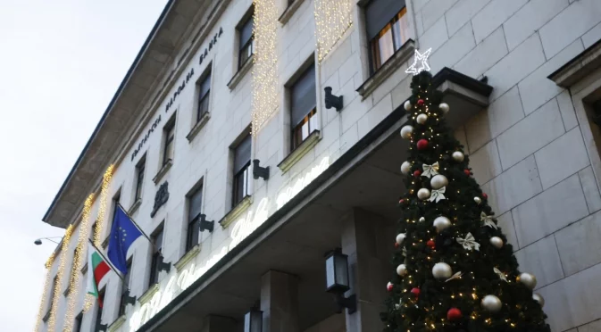 Евро в обращение и левове в обращение: Странна статистика на БНБ