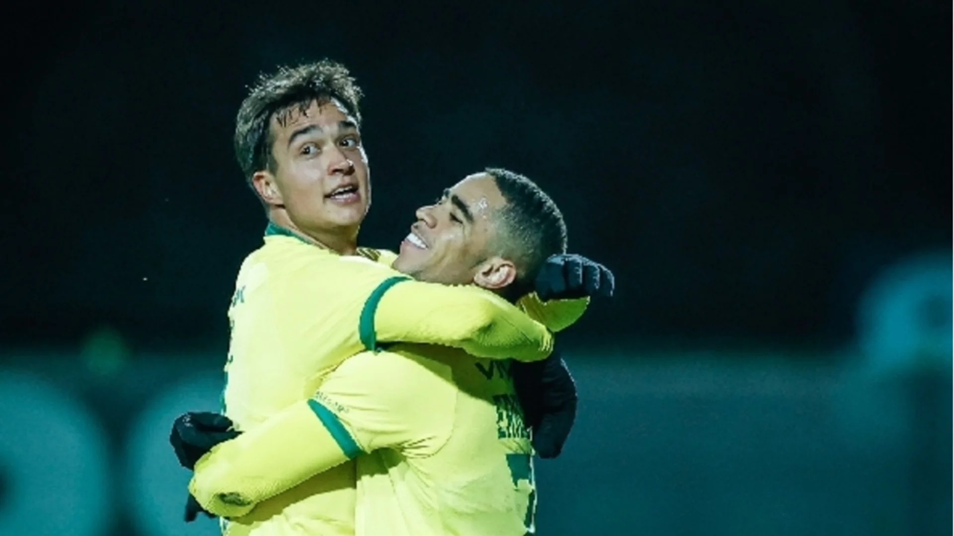 Дъжд, вятър и голове: Лудогорец с престижна победа, ЦСКА 1948 бе обърнат с попадение от центъра (ВИДЕО)