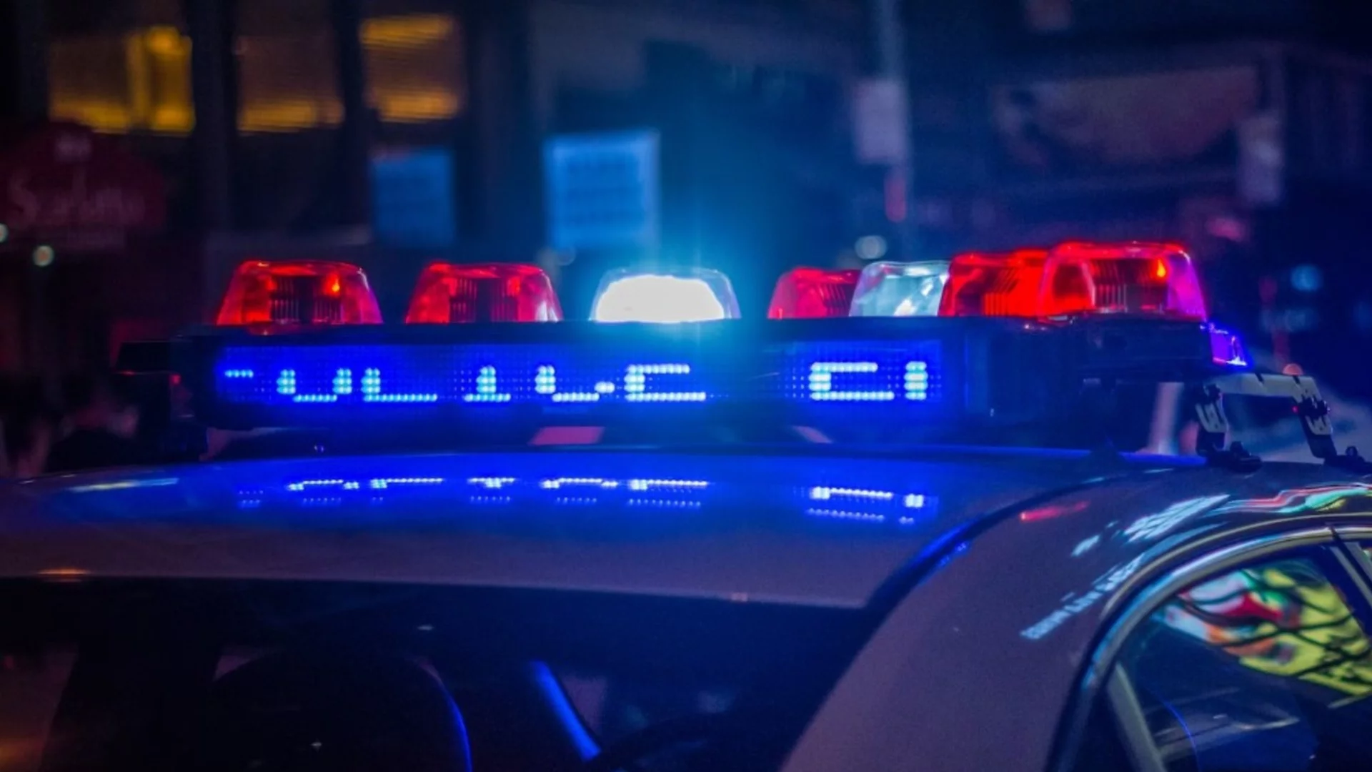 Мъж загина в катастрофа, затвориха път