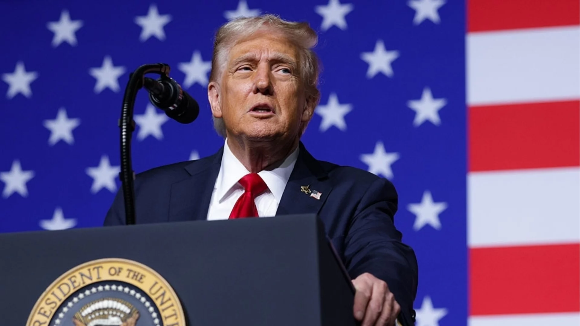 В социалната си мрежа: Тръмп се провъзгласи за временен президент на Венецуела