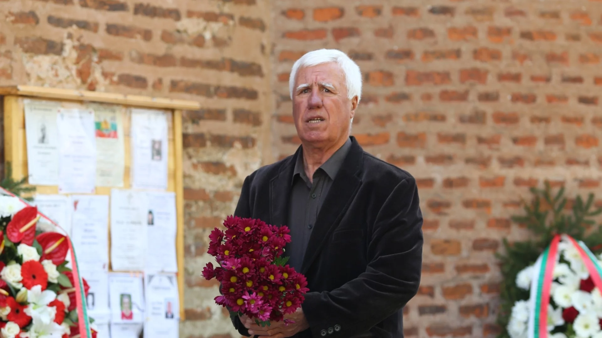 Действаше с пинсета, изхвърчаше като ракета и бе капитан на място: Паро Никодимов за Димитър Пенев