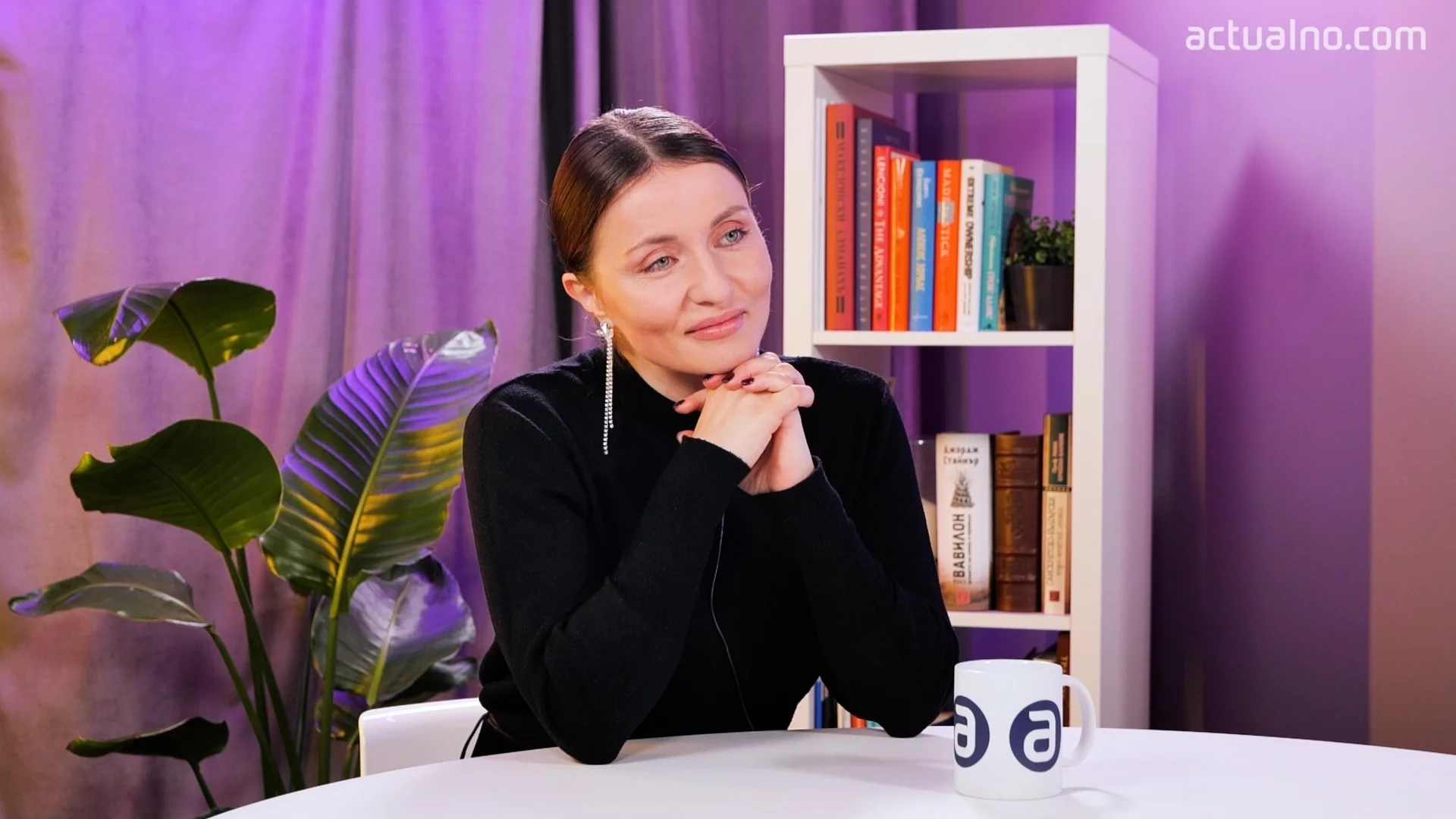 "Брънч за начинаещи" и животът без филтър: Жаклин Дочева в Студио Actualno (ВИДЕО)