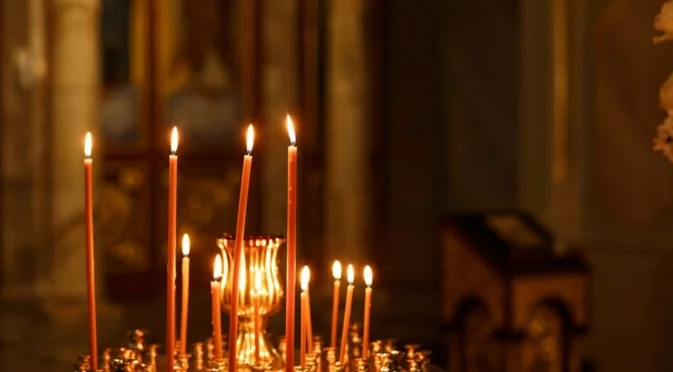 В руските църкви: Молебен за вразумяване на жените, искащи аборт (СНИМКИ)