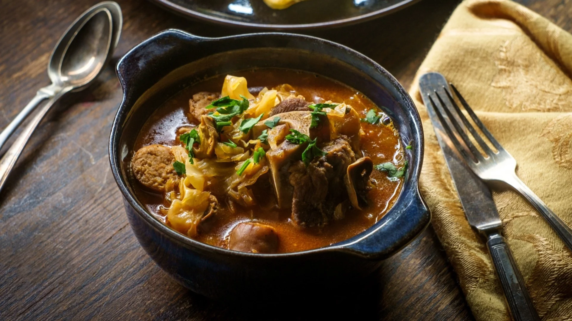 Капама с повече аромат: кои подправки правят разликата