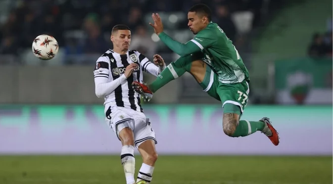 Клуб от Голямата тройка на Турция прати оферта за Кирил Десподов