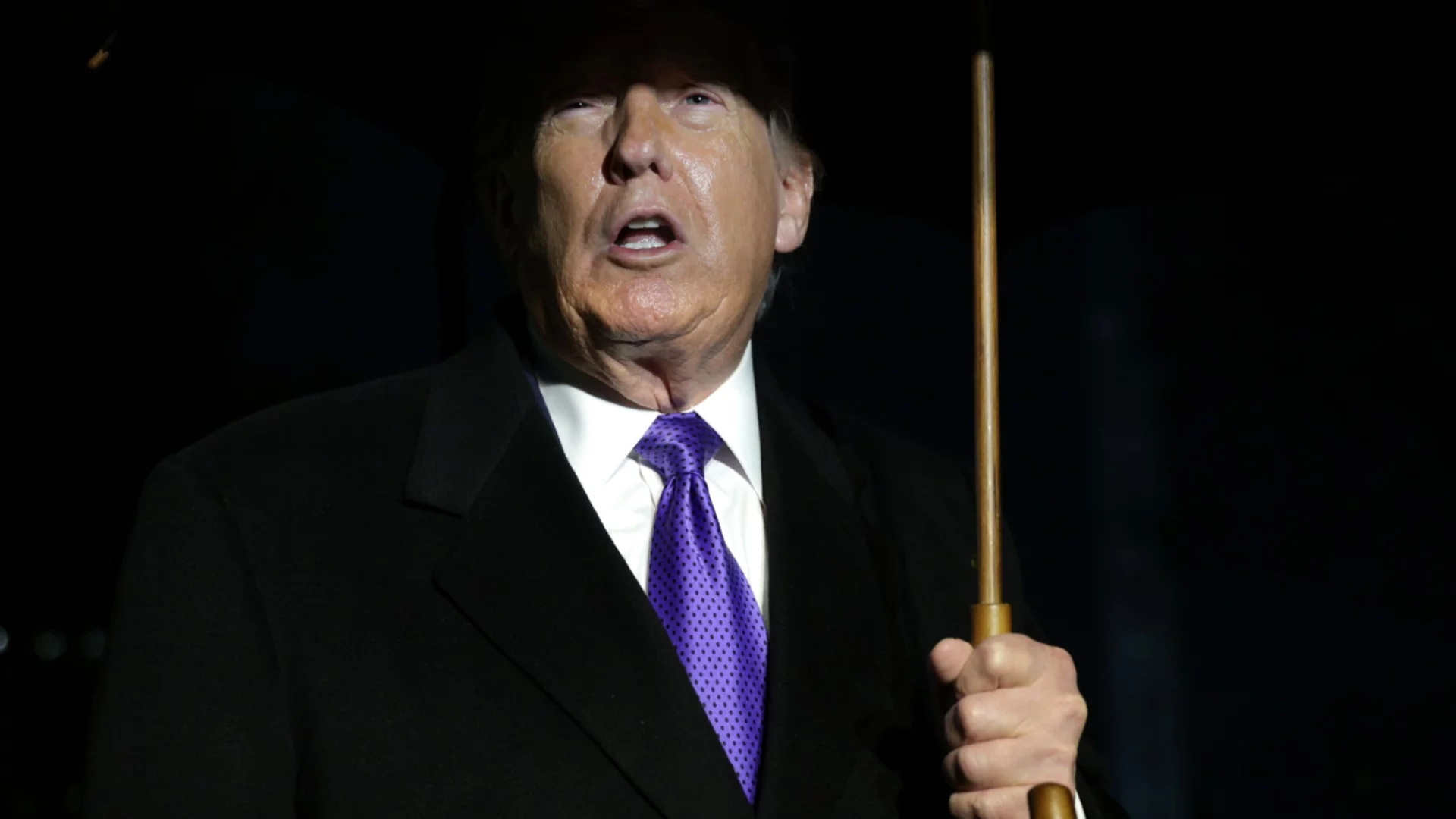 Тръмп е разпоредил план за нахлуване в Гренландия. Генерали смятат, че се държи като 5-годишен