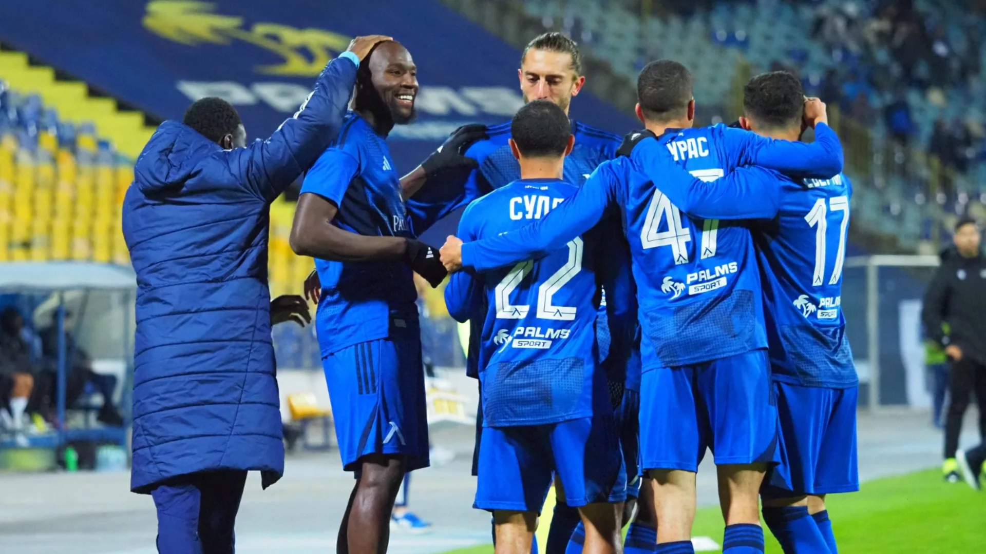 Клубове от полската Екстракласа набелязаха нападател на Левски