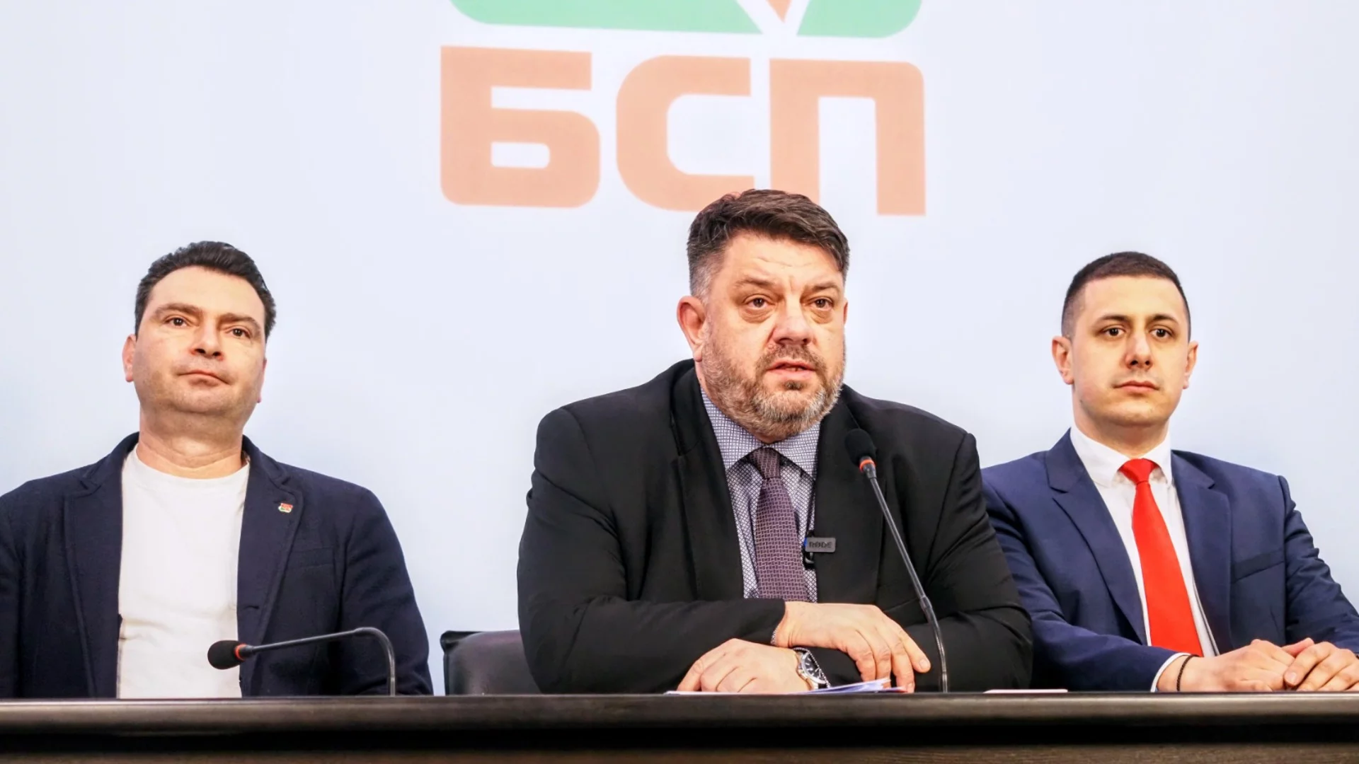 Кой се качи по гърба на БСП и кой прекали: Калоян Паргов каза ще има ли оставки