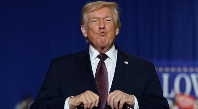 Тръмп: Отбраната на Гренландия са два кучешки впряга