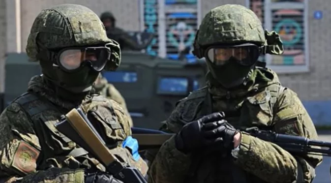 Изнасилен и с извадено око: Поредна история за руски войници и командването им (ВИДЕО)